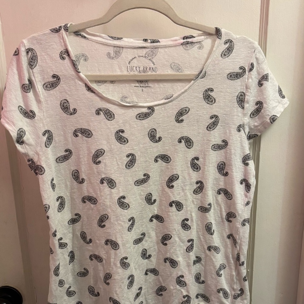 Lucky Brand Black Paisley Print Women's Tee